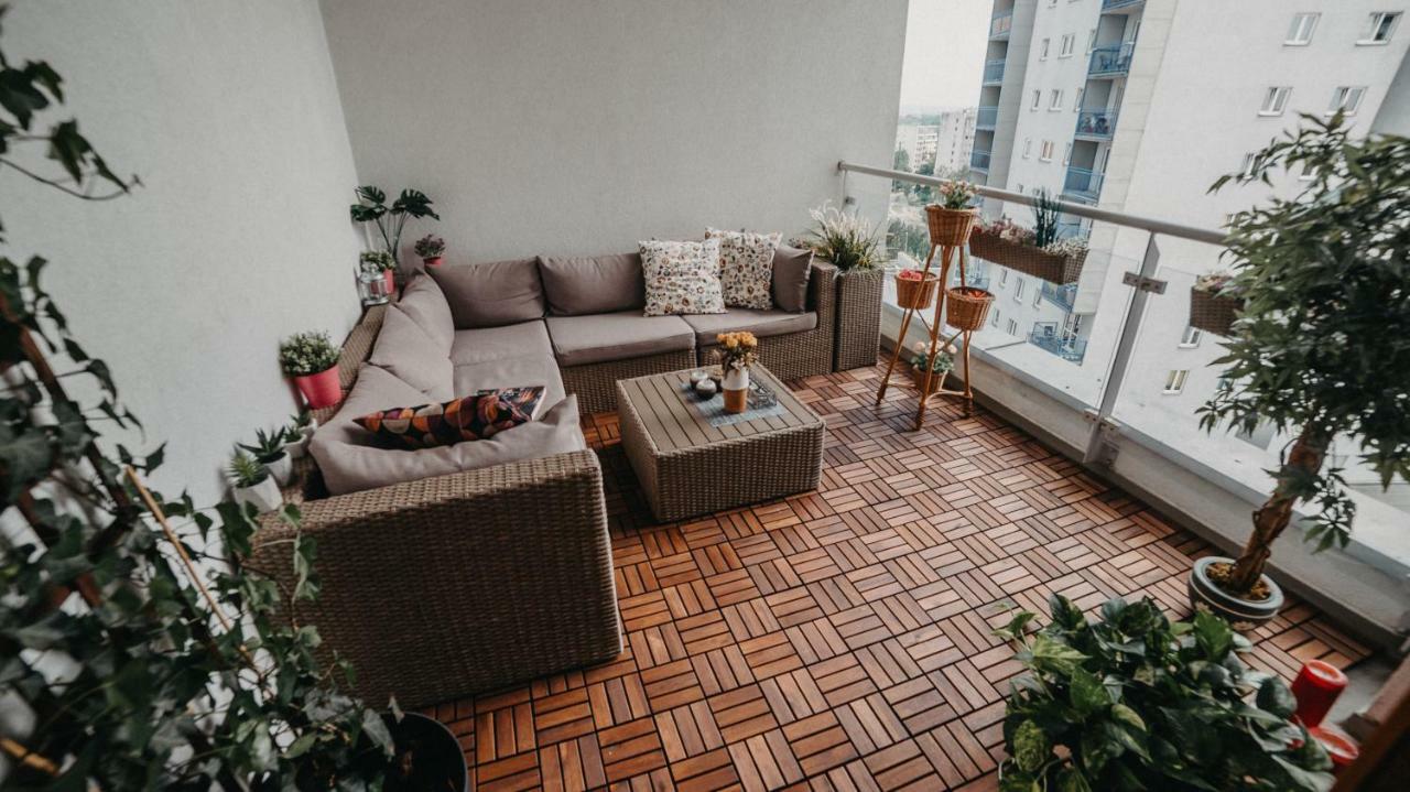 Torre Verona Apartment - 70M2, Terrace, Garage كراكوفيا المظهر الخارجي الصورة
