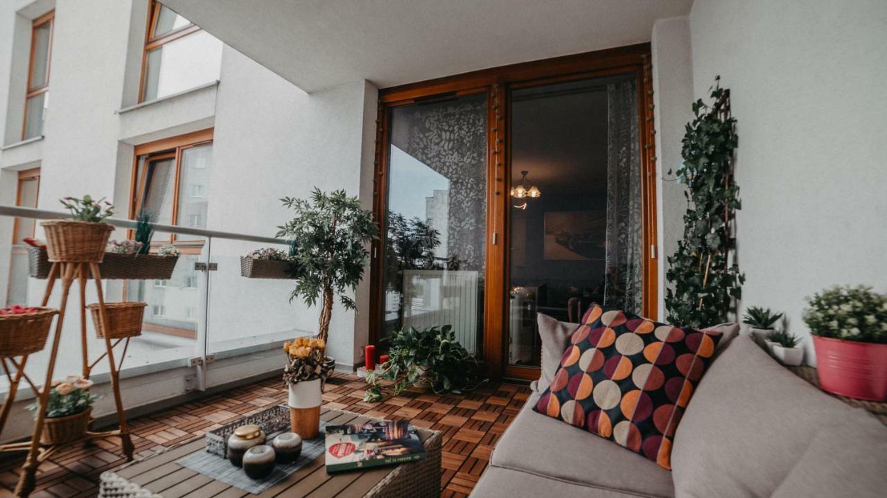 Torre Verona Apartment - 70M2, Terrace, Garage كراكوفيا المظهر الخارجي الصورة
